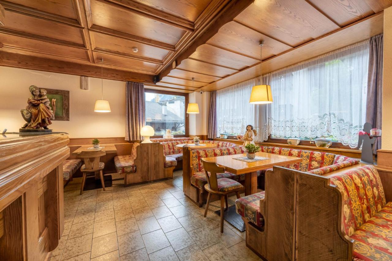 Hotel Italia Canazei Extérieur photo