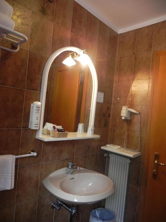 Hotel Italia Canazei Chambre photo