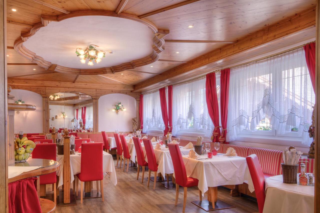 Hotel Italia Canazei Extérieur photo