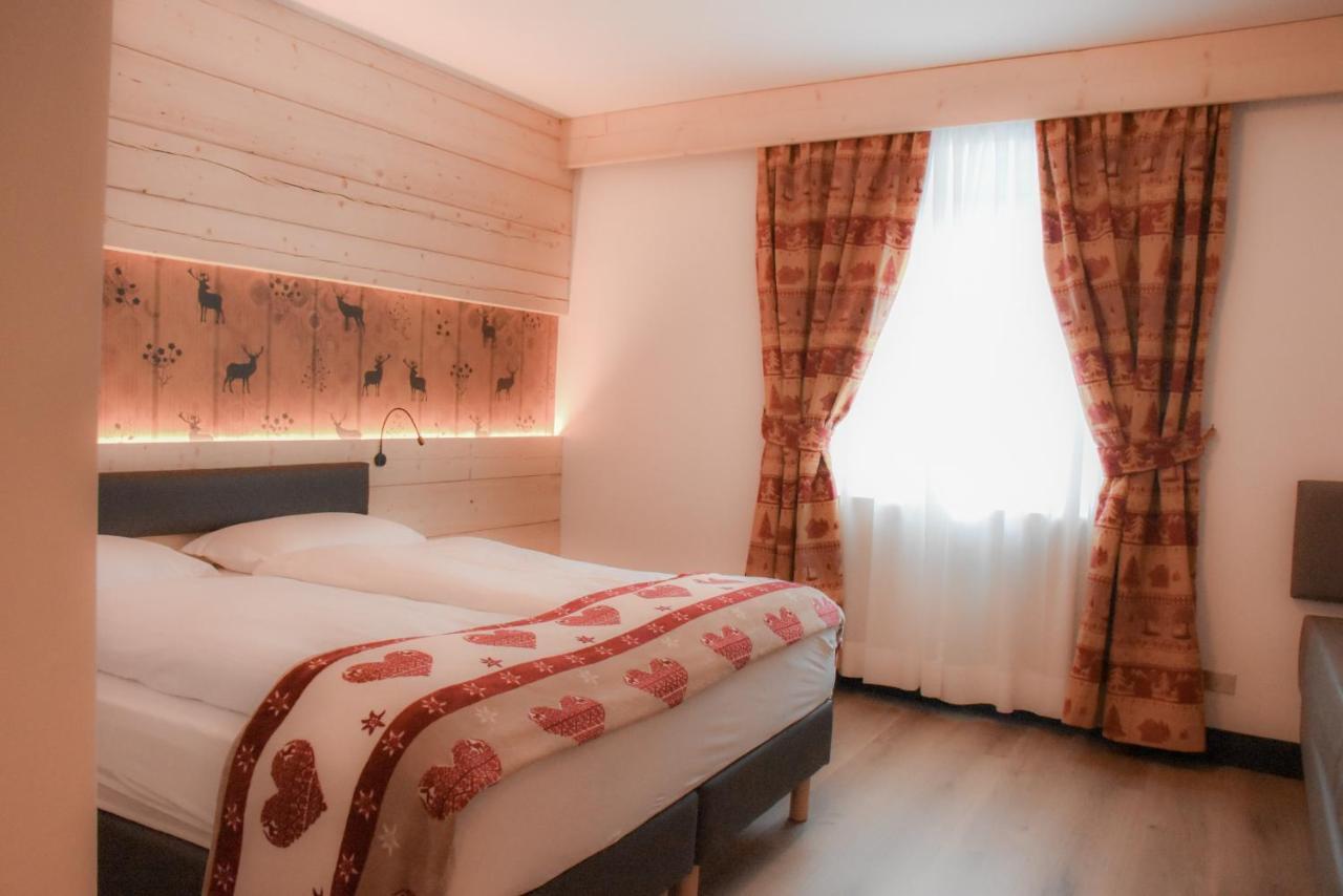 Hotel Italia Canazei Extérieur photo