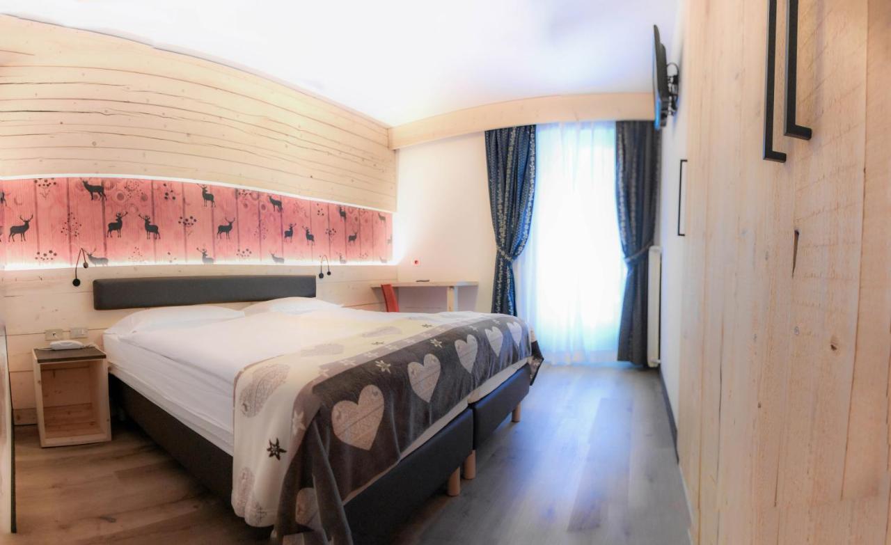 Hotel Italia Canazei Extérieur photo